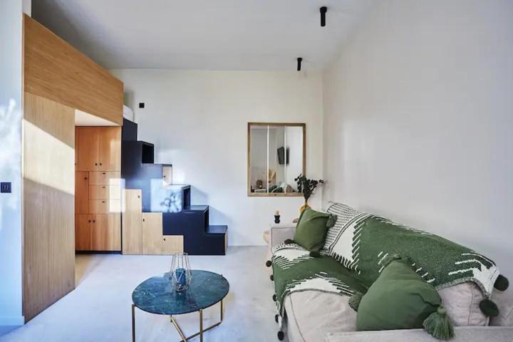 300 Suite Seb - Superb Apartment In Париж Екстериор снимка